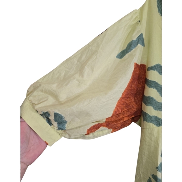 Ecote UO  Vero Shapeless Babydoll V-Neck Mini Dress Medium Yellow Abstract Print - Picture 7 of 10